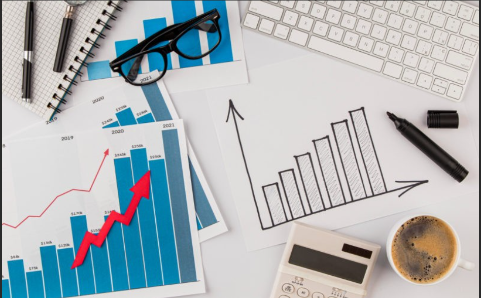 ROI in Custom Software Development: How to Calculate ROI & Avoid Software Project Failure